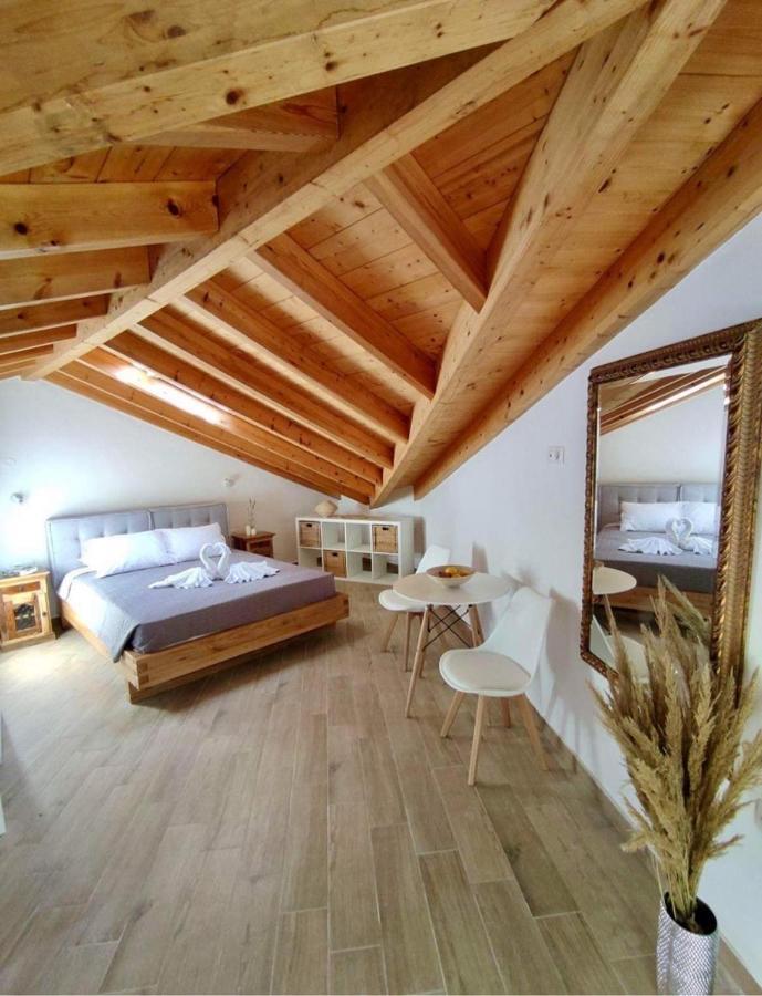 Nereides Apartments Agios Gordios  Exterior foto