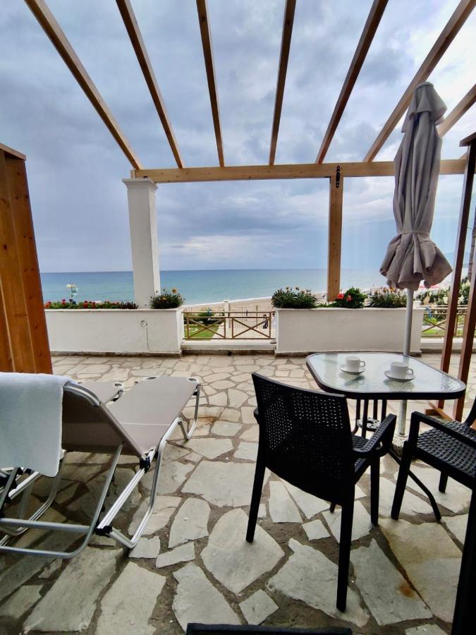 Nereides Apartments Agios Gordios  Exterior foto