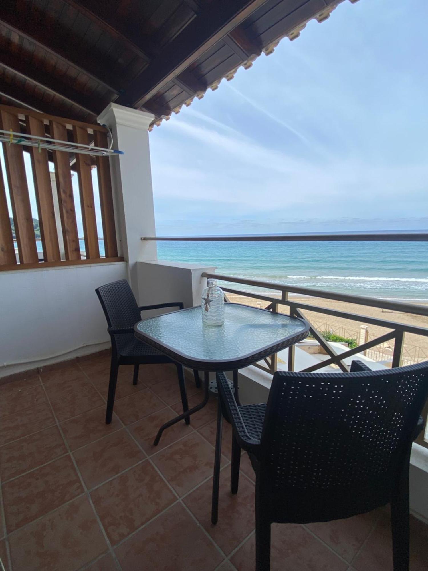 Nereides Apartments Agios Gordios  Exterior foto